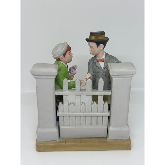 Danbury Mint Figurine The 12 Porcelain Figurines The RIVALS Norman Rockwell - Picture 3 of 7